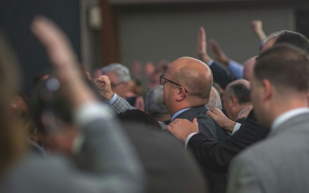 When Leadership Fails: Protecting the Powerful over Supporting the Vulnerable